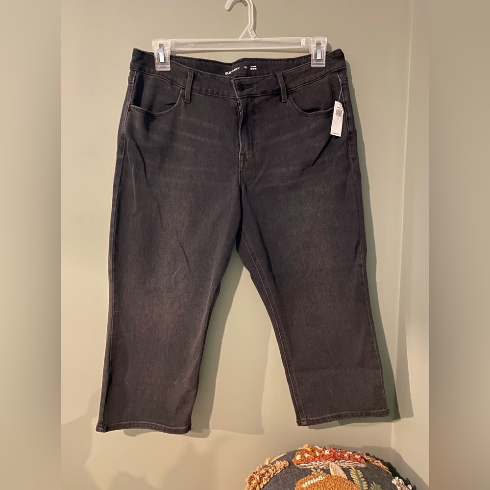 Old Navy Wow Capris